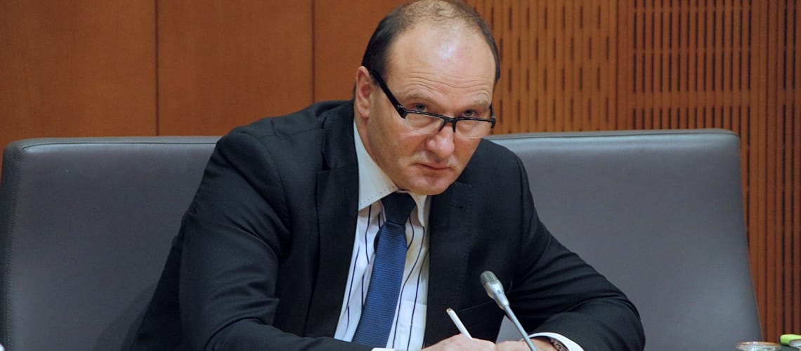 Pismo poslanca SDS Marijana Pojbiča predsedniku DZ Igorju Zorčiču s pozivom za prepoved totalitarnih simbolov v Državnem zboru RS