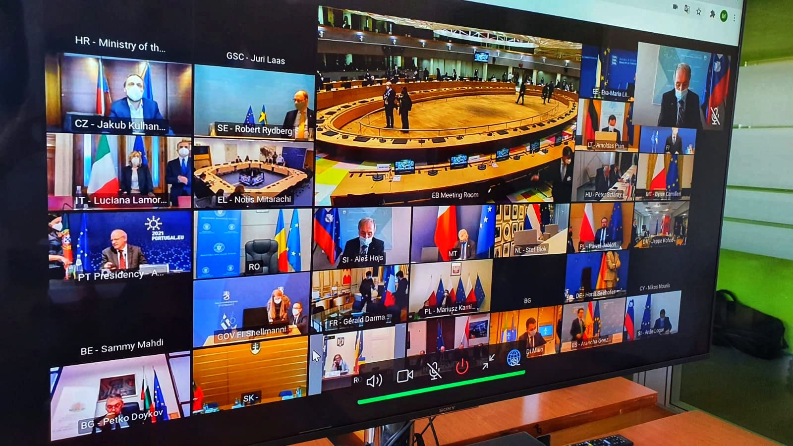 Zunanji in notranji ministri EU na skupnem zasedanju o pomenu zunanje razsežnosti migracij