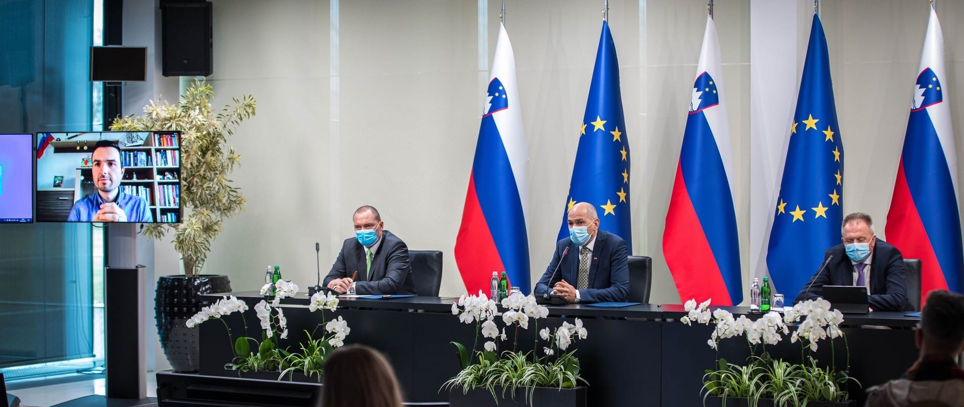 Predsednik vlade Janez Janša: Spopad z epidemijo koronavirusa je vladi vzel 80% časa in energije