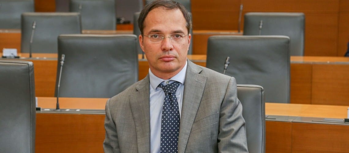 [STALIŠČE] Mag. Marko Pogačnik: Zaradi finančnih ukrepov v boju proti koronavirusu se pokojnine NE BODO zmanjšale