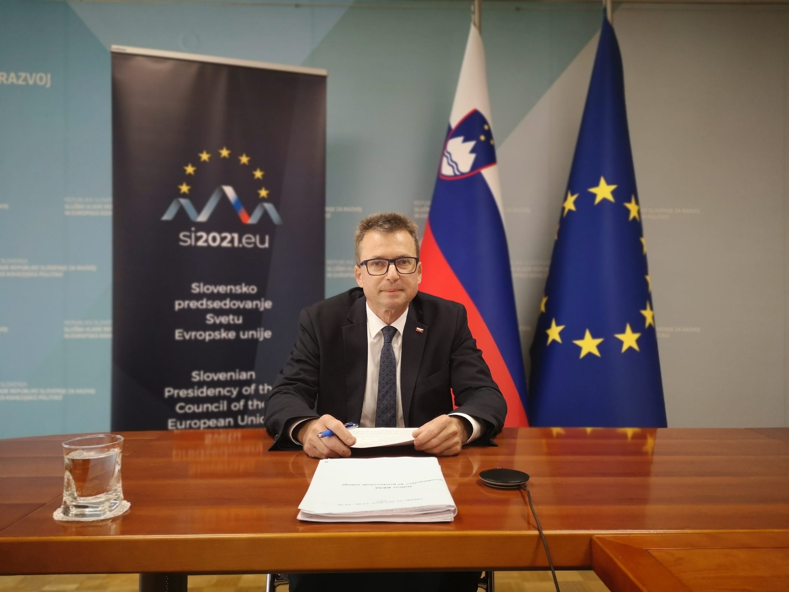 Minister Černač v Evropskem parlamentu o pomenu evropske kohezijske politike za hitrejše okrevanje po pandemiji covida-19