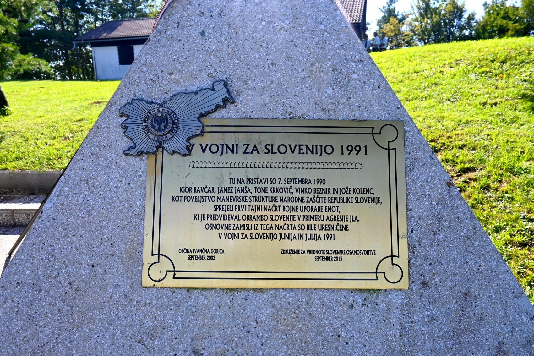 Pred 31 leti sprejeti in potrjeni dokumenti za vojaško zavarovanje osamosvajanja Republike Slovenije