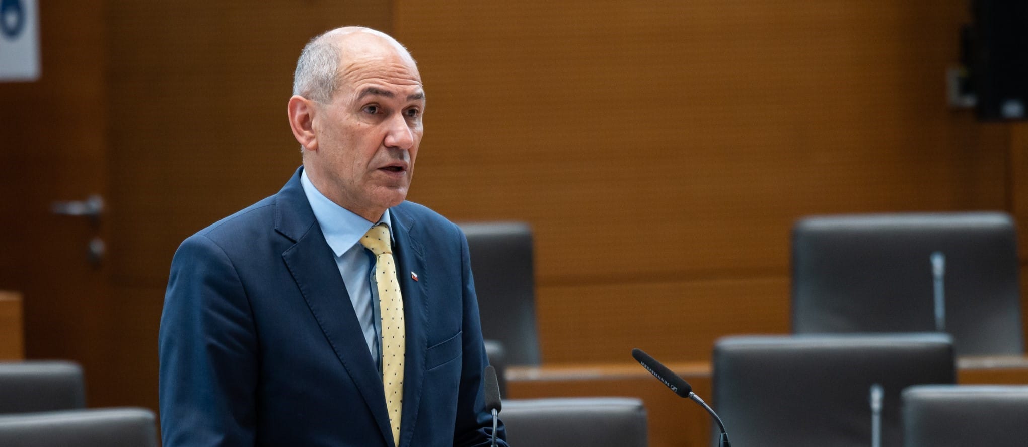 Predsednik vlade Janez Janša: Bistveno razvojno komponento proračuna predstavljajo investicije, ki jih v preteklem desetletju skoraj ni bilo