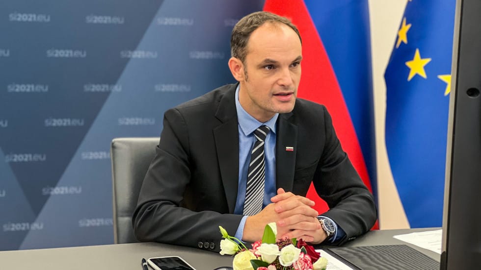 Minister dr. Logar obsodil beloruski režim in izrazil podporo naporom za vzpostavitev demokratične Belorusije