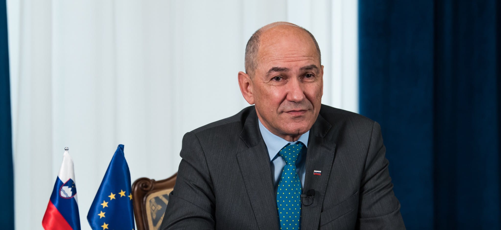 Predsednik vlade Janez Janša v pogovoru za indijsko nacionalno televizijo Doordarshan