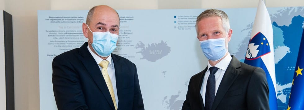 Predsednik vlade Janez Janša ob 30. obletnici Banke Slovenije na obisku v Muzeju Banke Slovenije