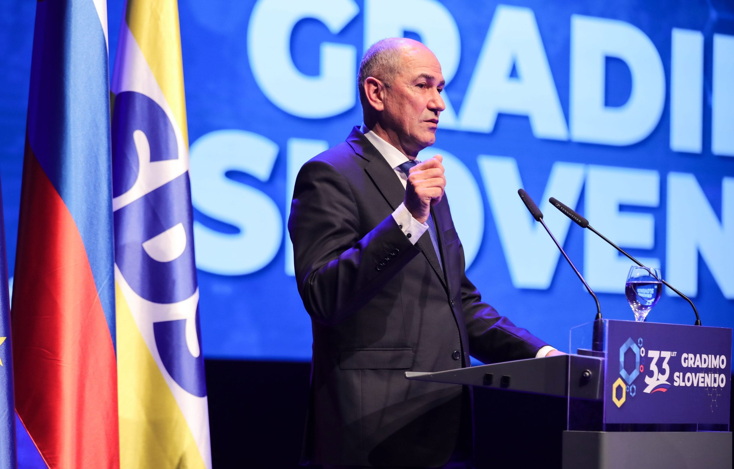 Janez Janša: Sloveniji smo vrnili samozavest, dostojanstvo in ponos ter dokazali, da imamo Slovenijo v srcu