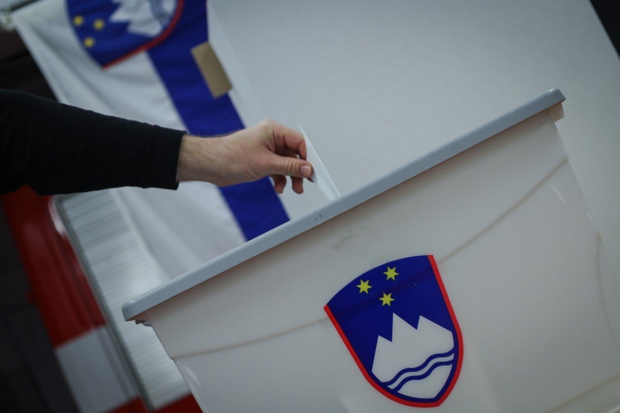 Izkoristite možnost predčasnega glasovanja