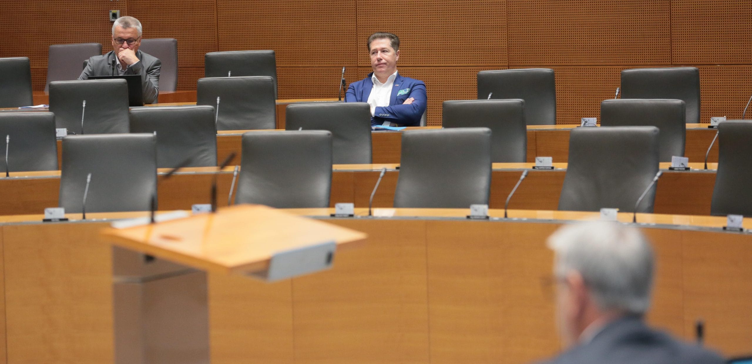 Predstavitev kandidata za gospodarskega ministra je bila v neskladju s koalicijsko pogodbo