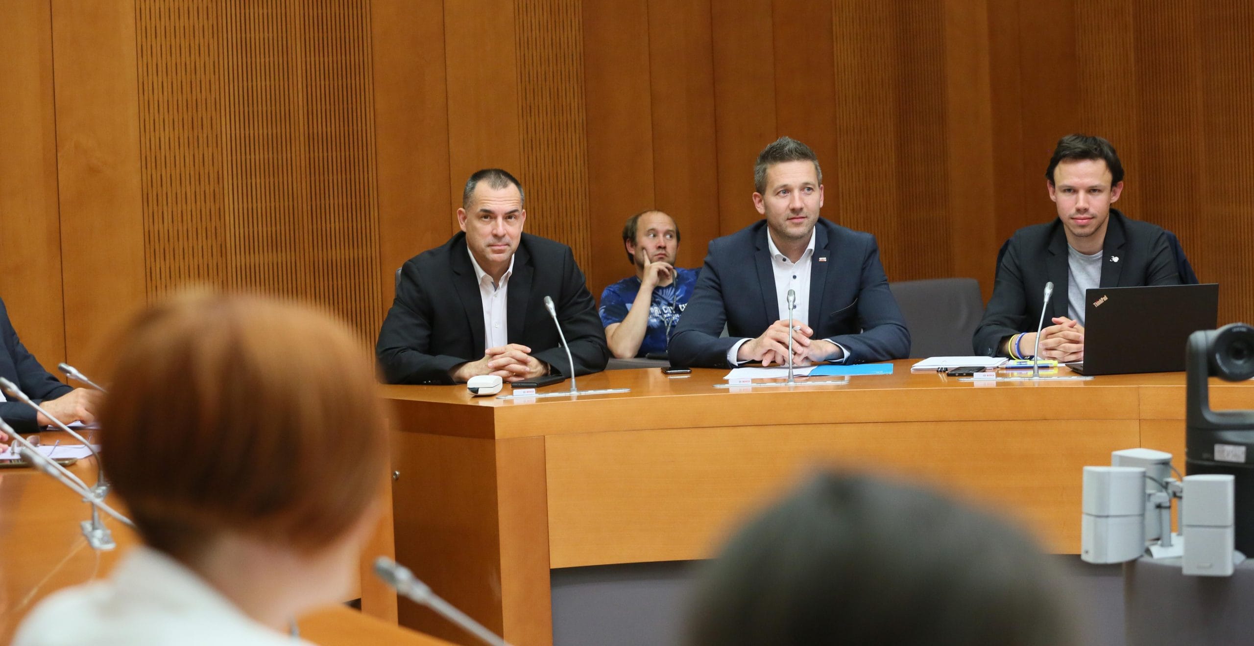 Kandidatka za kulturno ministrico večino svojega časa namenila obračunavanju s preteklostjo