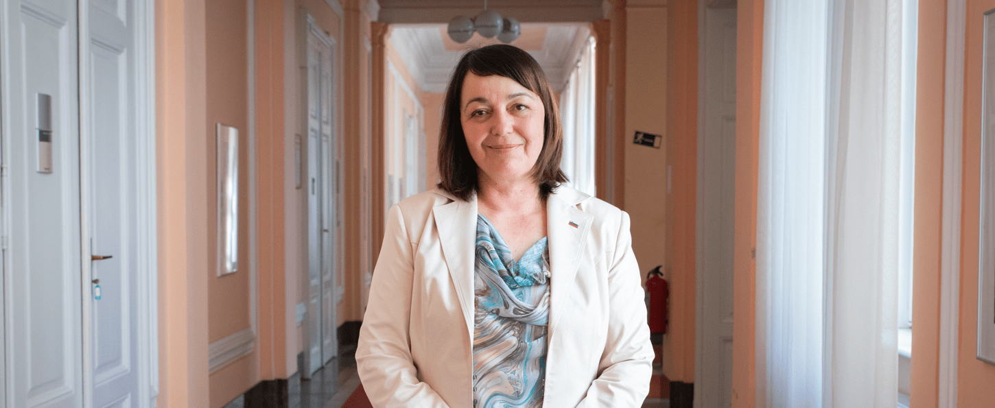 Poslanica poslanke Alenke Helbl ob začetku šolskega leta 2022/2023