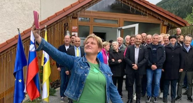 Člani in simpatizerji stranke so se družili na regijskih srečanjih