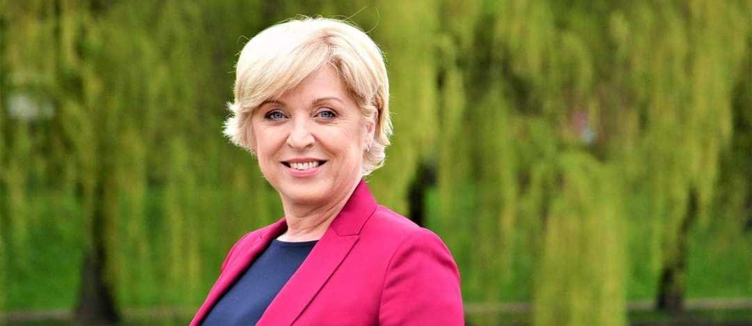 Romana Tomc: Nova pravila o minimalni plači v EU: Kaj to pomeni za Slovenijo?