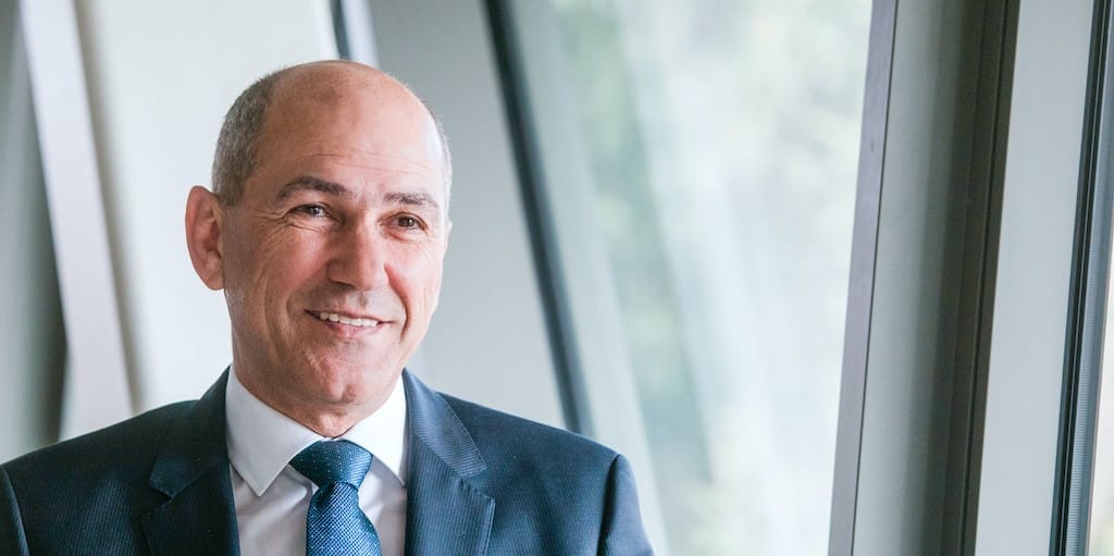 (INTERVJU) Janez Janša: »Golobova koalicija bo razpadla zaradi koritništva«