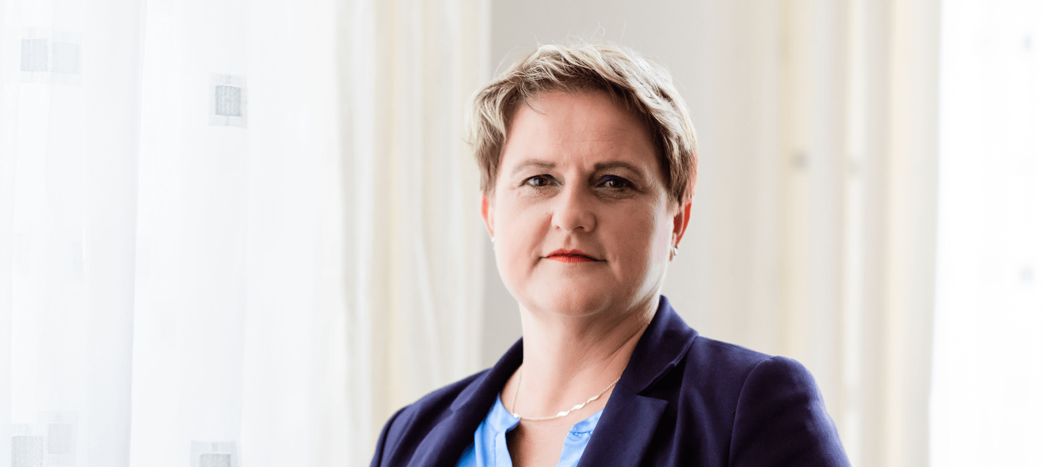 Jelka Godec: Kako lahko razumemo izjavo zdravstvene ministrice, da s civilno iniciativo Glas ljudstva »zgledno sodelujejo«?
