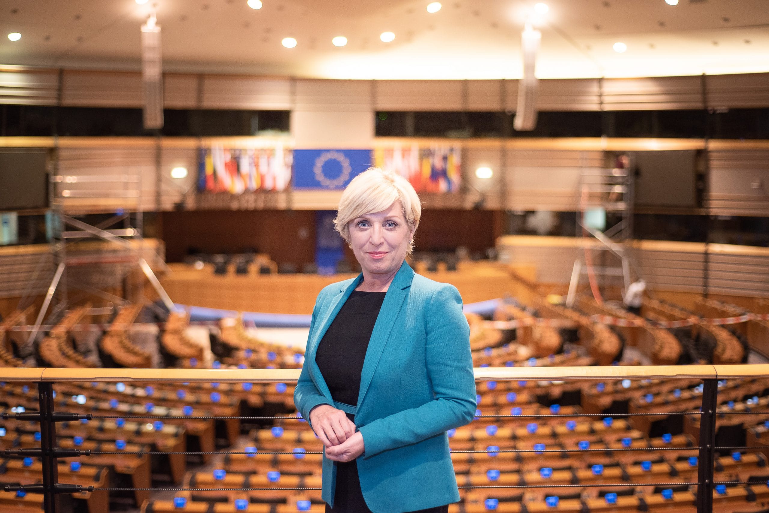Romana Tomc: Nova pravila za zaščito delavcev pred azbestom  - evropski ukrep za varno delovno okolje