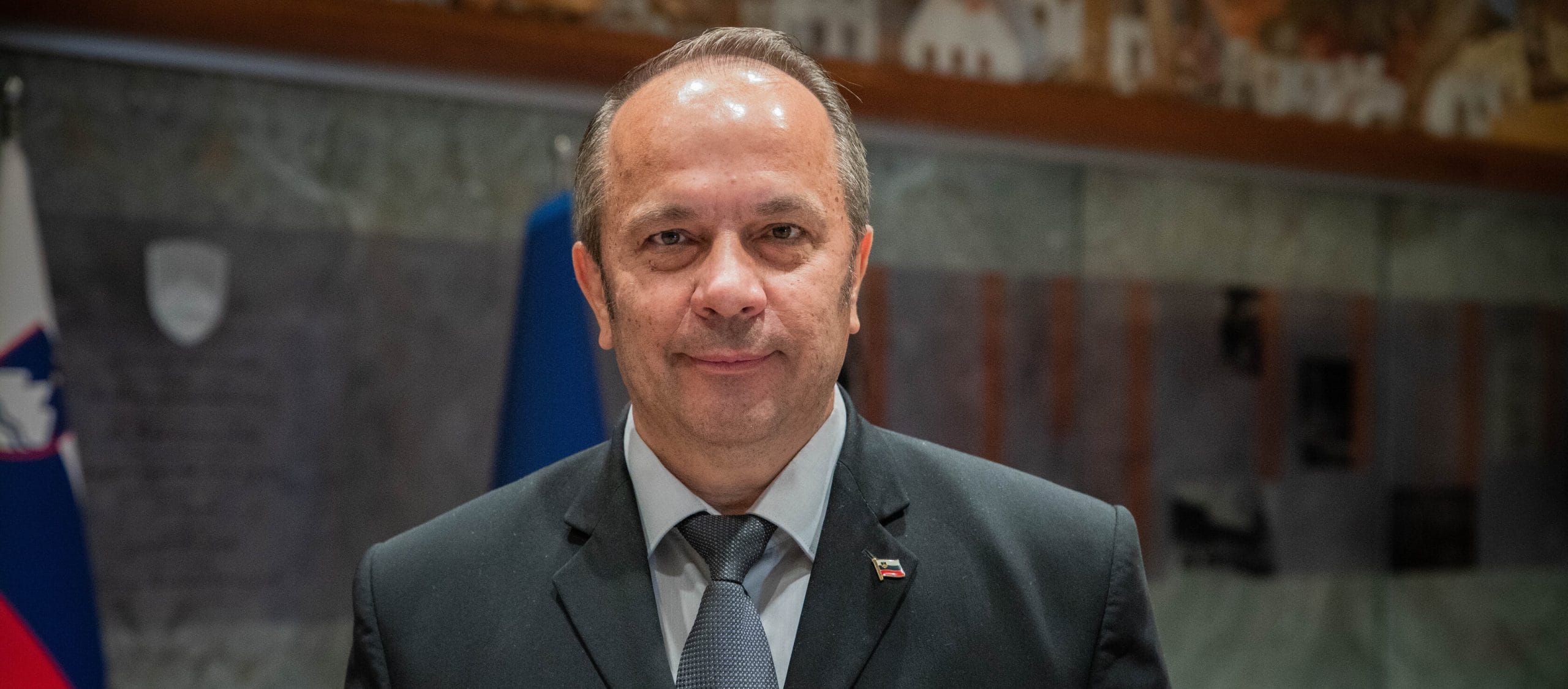 mag. Branko Grims: Zakaj se kljub pomanjkanju policistov, osnovno usposabljanje za kandidate za pomožne policiste letos ne bo izvedelo?