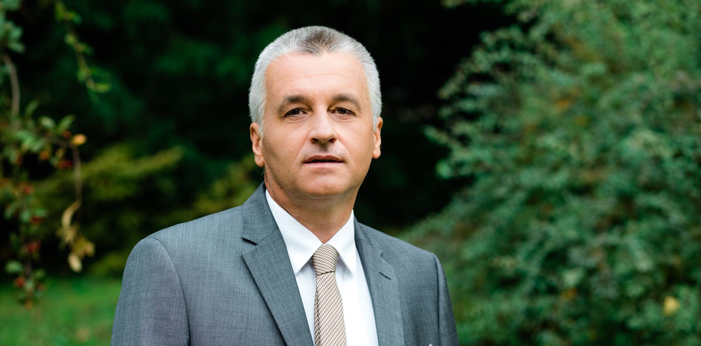 Rado Gladek: Vlada na kritike glede štempljanja neodzivna