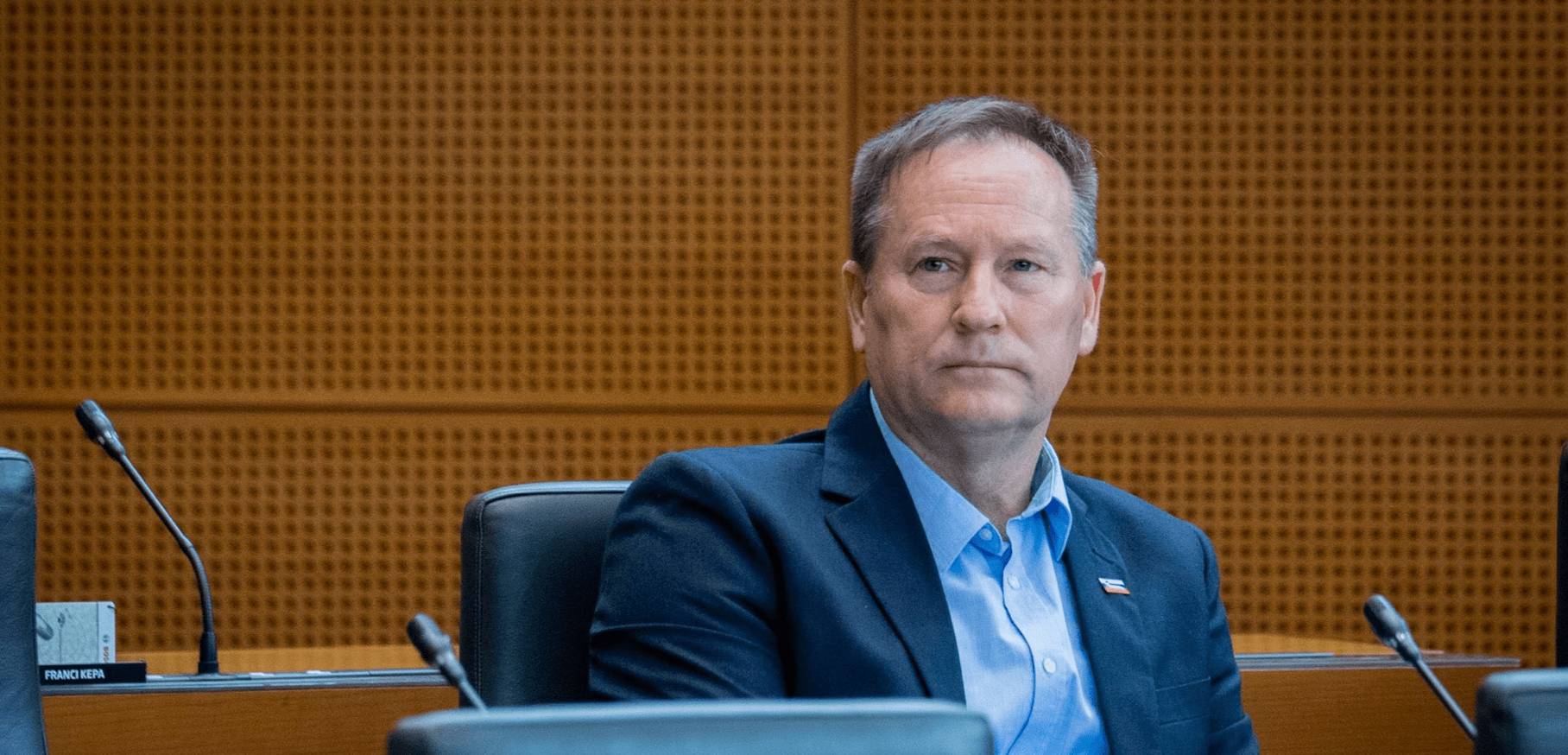 Anton Šturbej: Kako vlada komentira napačne navedbe o delovnih izkušnjah ministrice za pravosodje?