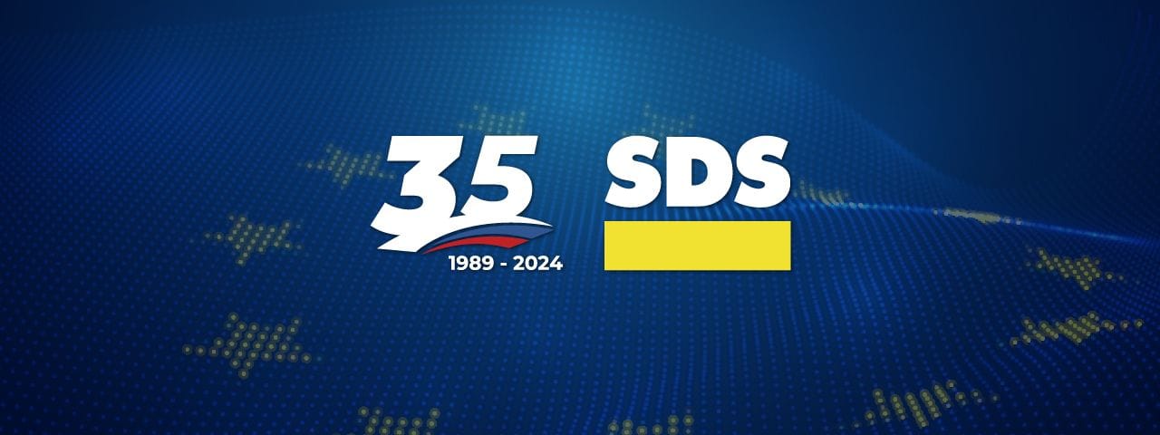 Na slavnostni akademiji ob 35. obletnici stranke podeljena najvišja priznanja SDS