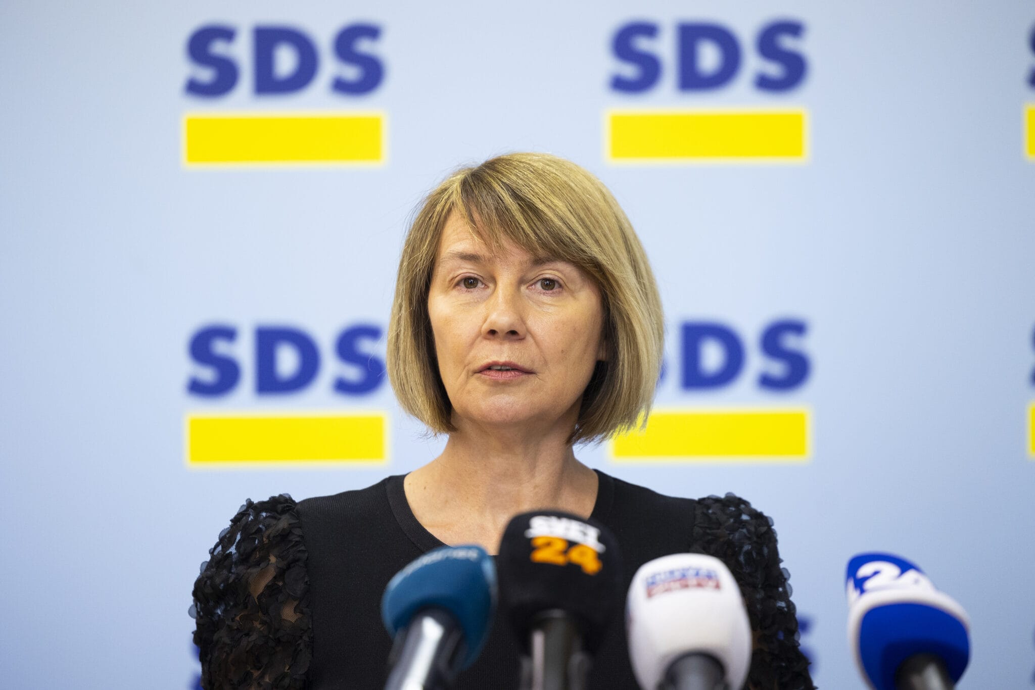 Alenka Jeraj: V trgovini z dojenčki naj bi bilo na območju Jugoslavije prodanih preko 20 tisoč dojenčkov