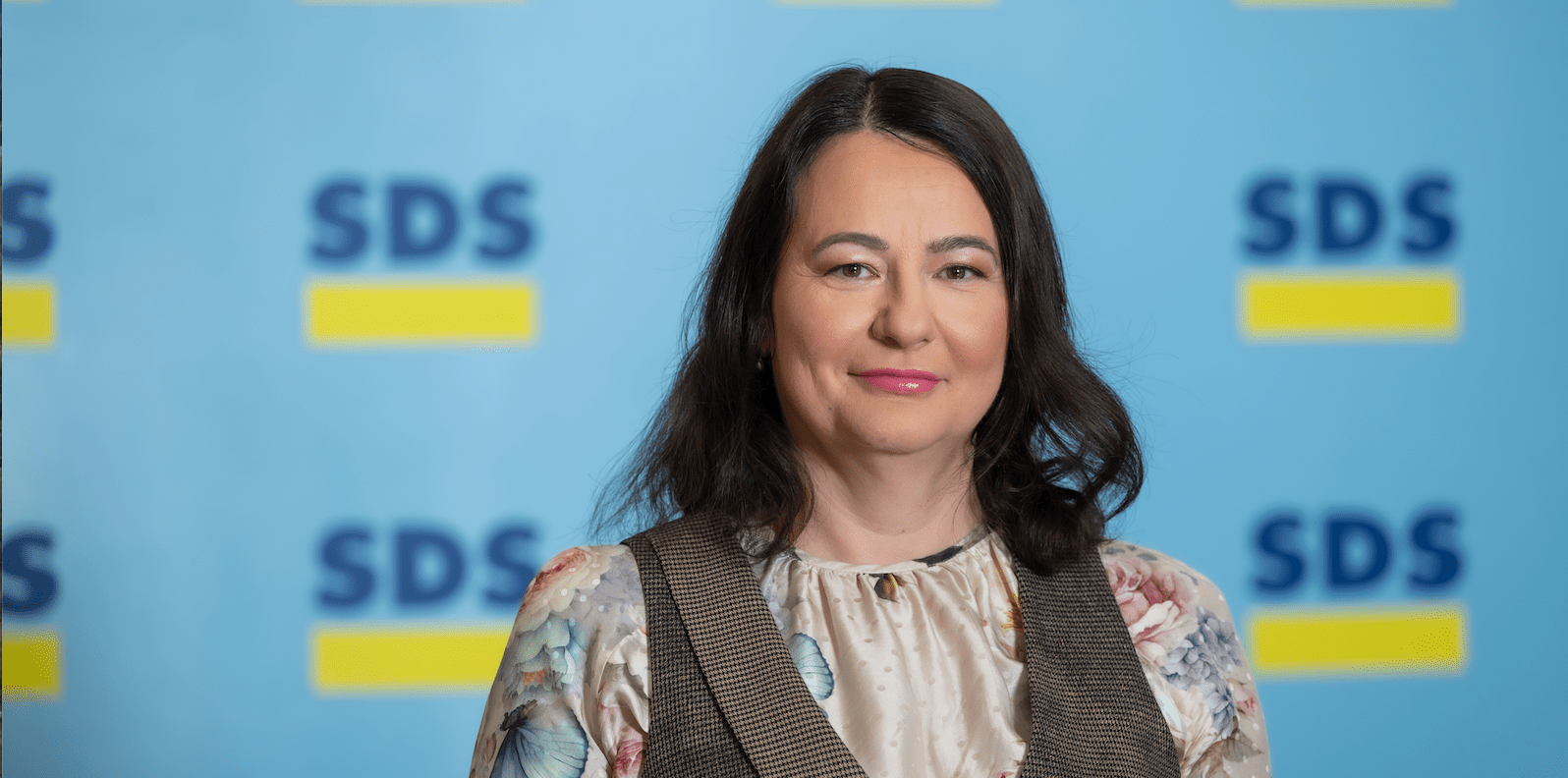 Anja Bah Žibert: Zahtevamo sklic izredne seje državnega zbora z obravnavo priporočila vladi za reševanje romske problematike