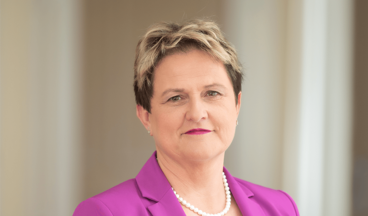 Jelka Godec: Kdaj bo vlada sprejela odgovornost za nezakonito razrešitev dr. Leona Cizlja, člana Nadzornega sveta SDH?