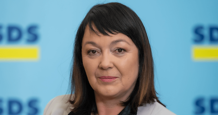 Alenka Helbl: Naš skupni cilj mora biti, da slovenski šolski sistem od danes naprej ne izgubi nobenega zaposlenega več