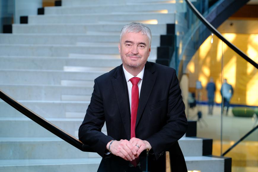 Dr. Milan Zver: Zakaj sem glasoval proti še eni medijski regulaciji