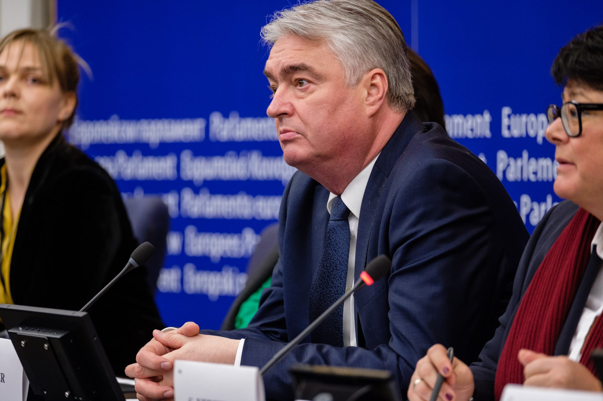 Milan Zver na novinarski konferenci