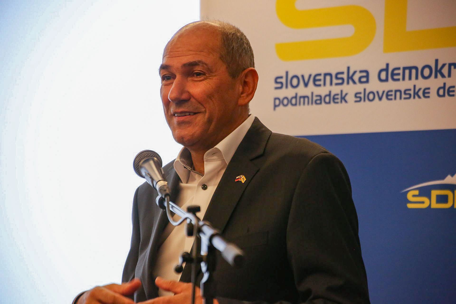 Predsednik SDS Janez Janša (174)