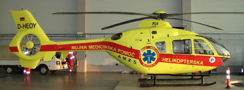Spornost razpisa za helikopterje: Poslanska skupina SDS poziva k razveljavitvi in opozarja na ignoriranje stroke