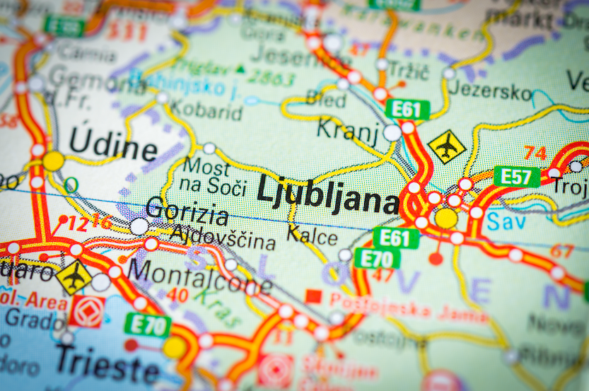 Poslanci SDS predlagajo, da se odsek hitre ceste med Škofijami in Koprom izloči iz sistema cestninjenja