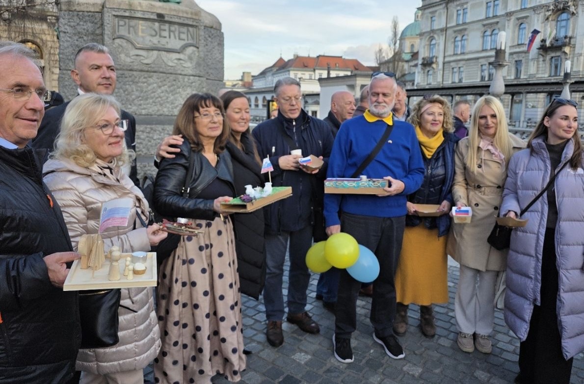 S pozdravom pomladi so se v Ljubljani predstavili kandidati SDS za poslance v DZ