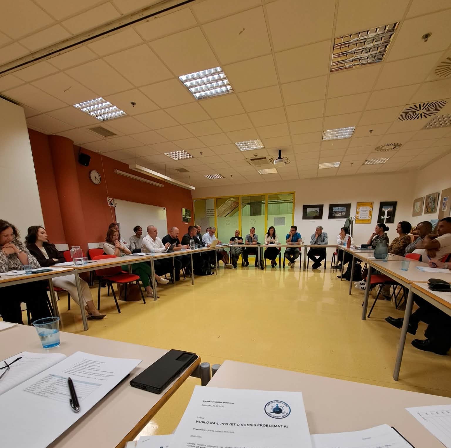 Dialog o varnosti in sobivanju se nadaljuje